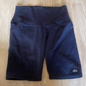 ALO BIKE SHORTS